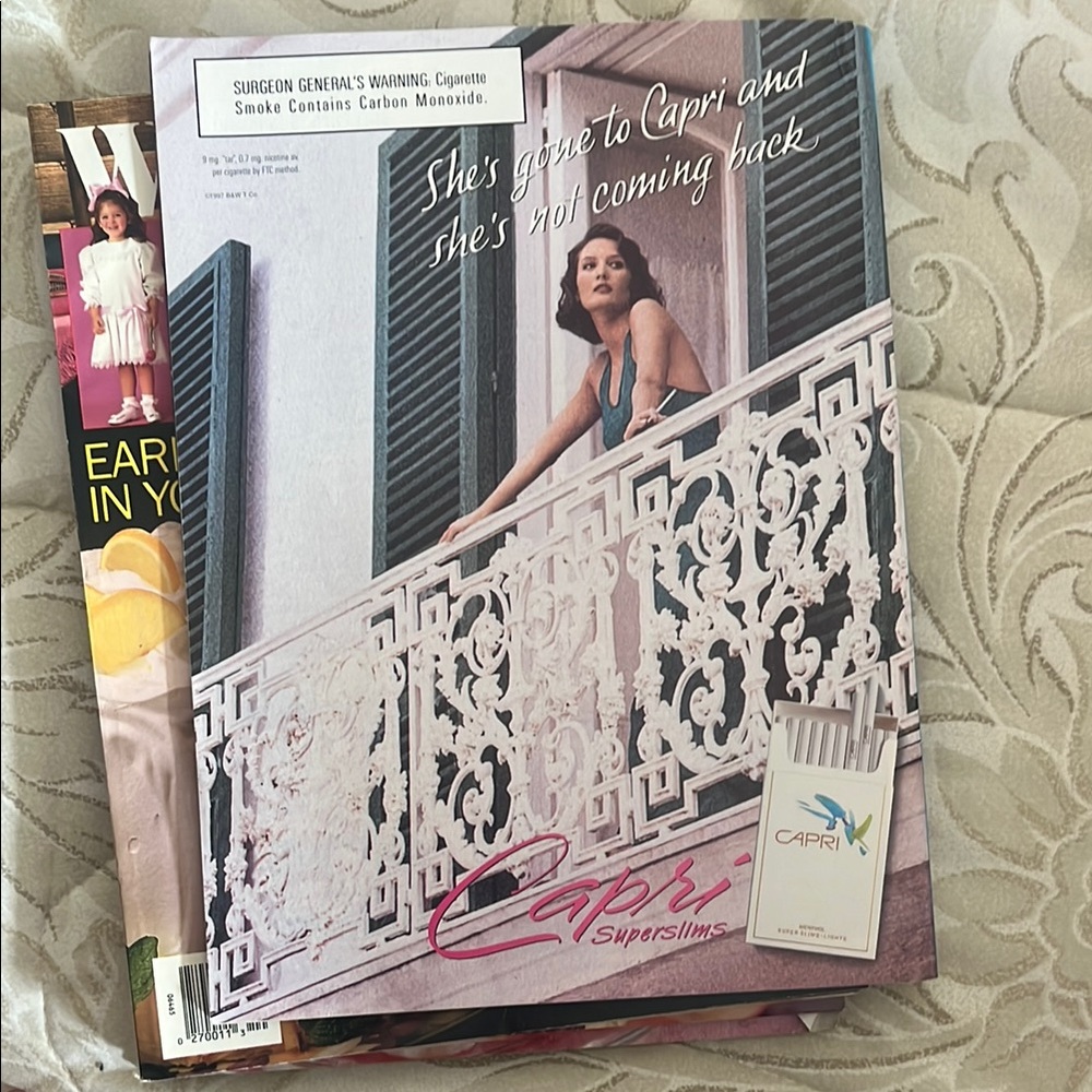 Colorful Magazine Collection - Picture 11 of 15